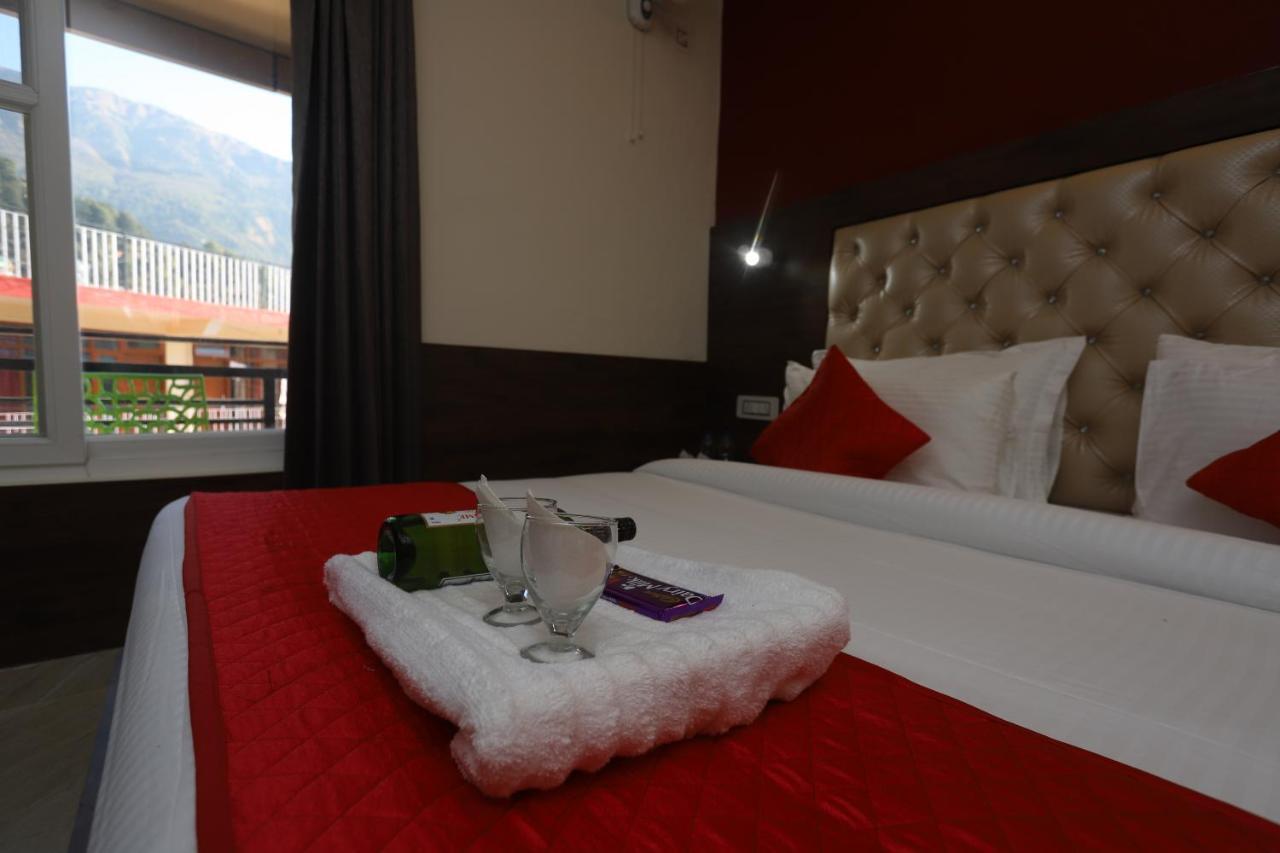 Hotel The Nest, Rooftop Cafe, Bonfire With A Sceneric Mountain View McLeod Ganj Exteriér fotografie